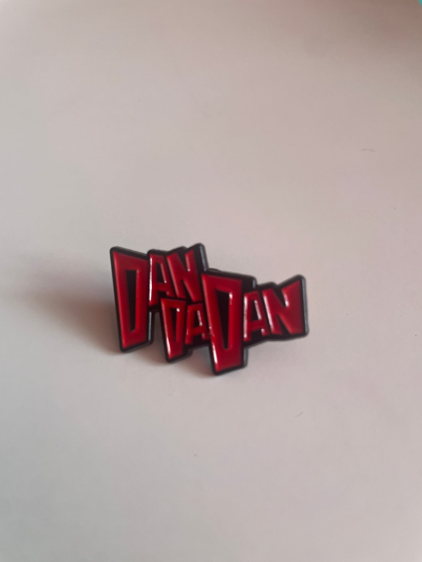 Pin logo DanDaDan