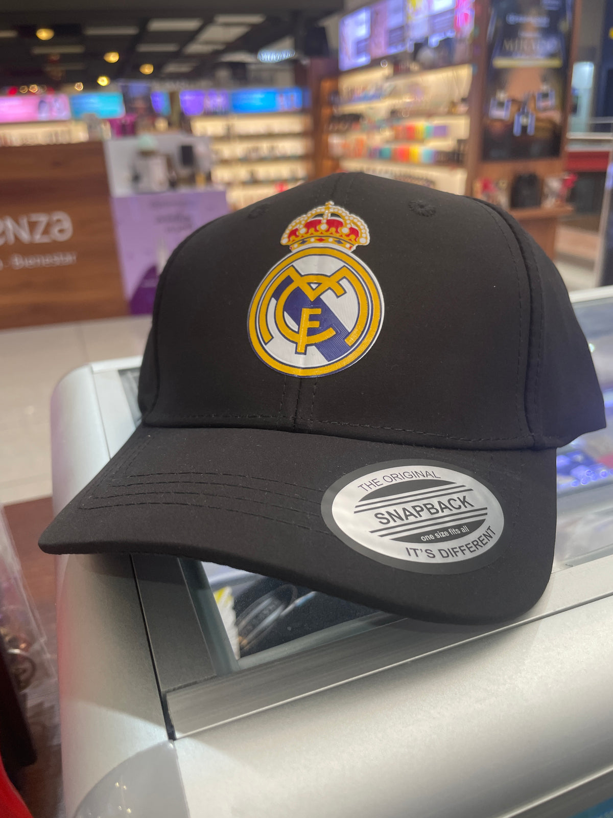 Gorra Real Madrid infantil negra
