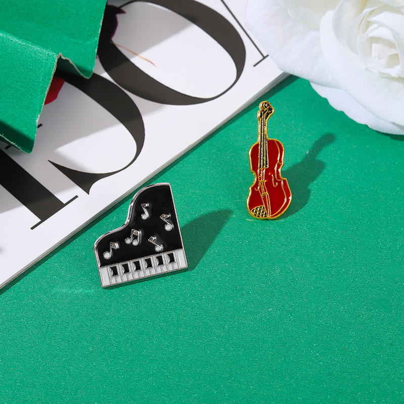 Pin Violín