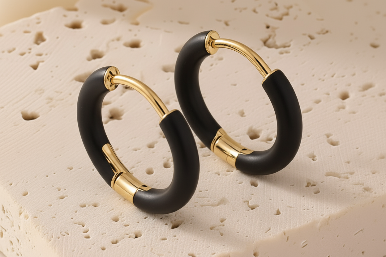 Aretes de acero dorado esmaltadas en colores ✨