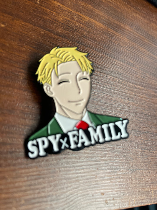 Pin Spy X Family Loyd