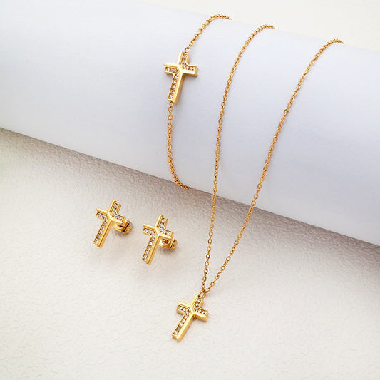 Set de Joyas Cruz dorada ✨✝️