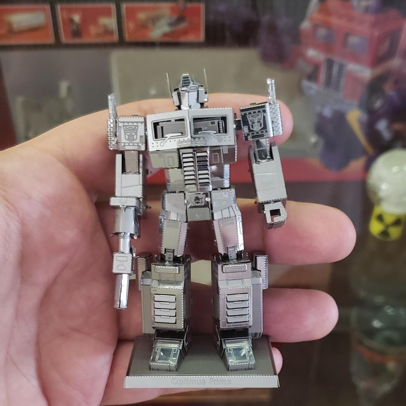 Rompecabezas 3D - Optimus Prime&nbsp 🚛 Decepticons
