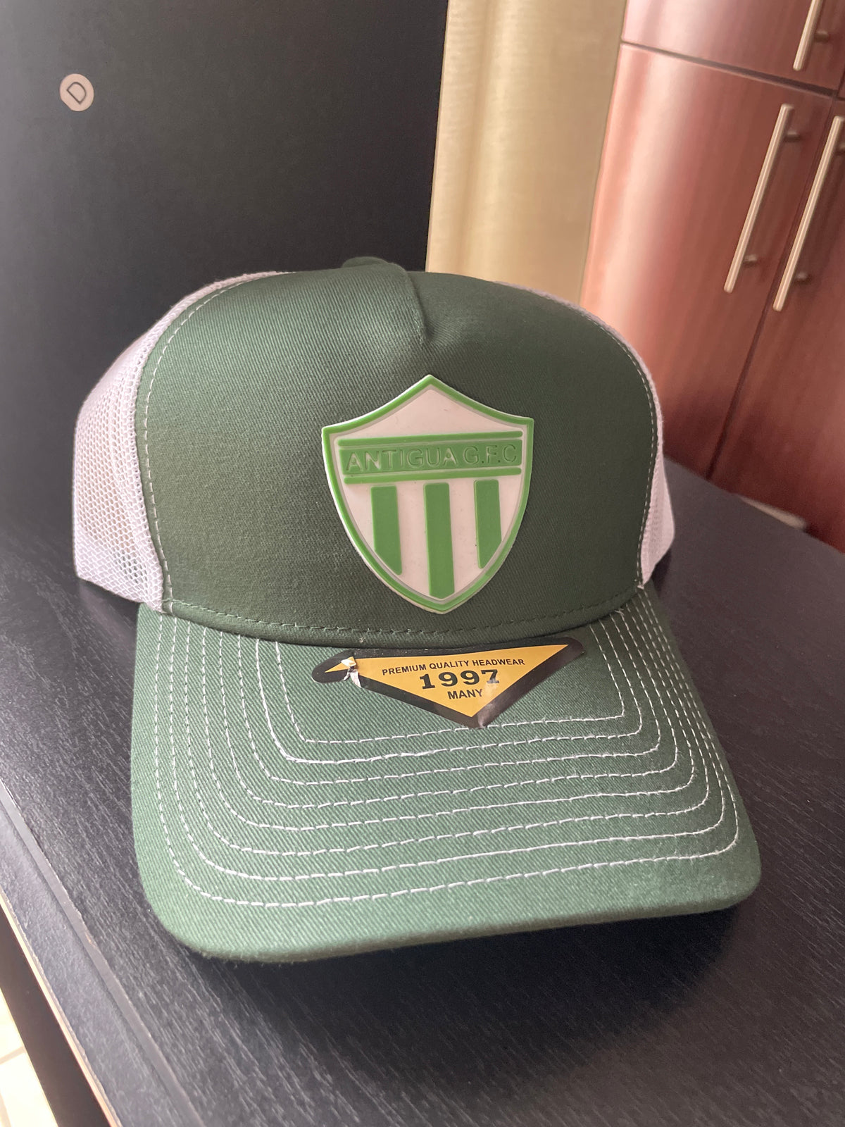 Gorra Antigua GFC verde y blanco