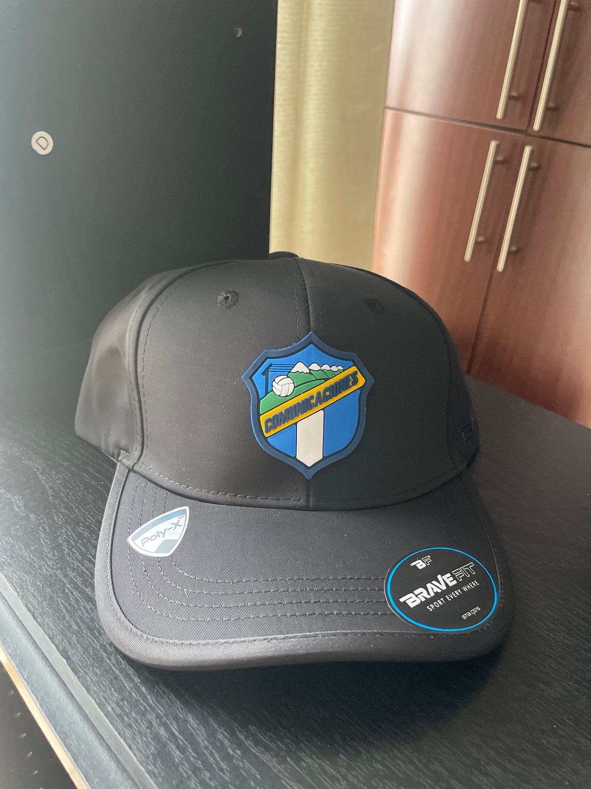 Gorra Comunicaciones negra