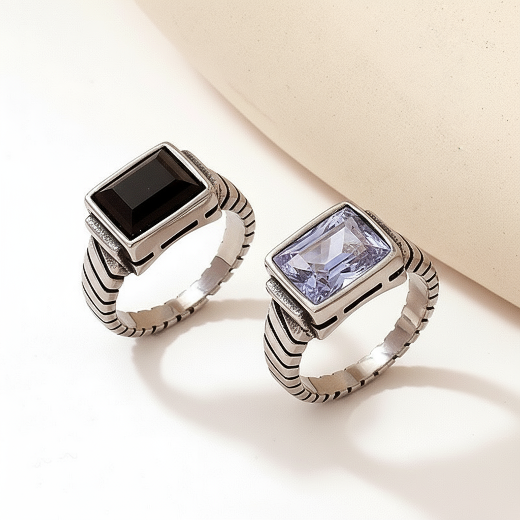 Anillo rectangular con Cristal 🟪 ⬛️✨