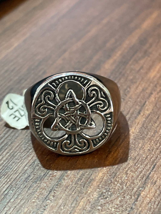 Anillo Triqueta Redondo