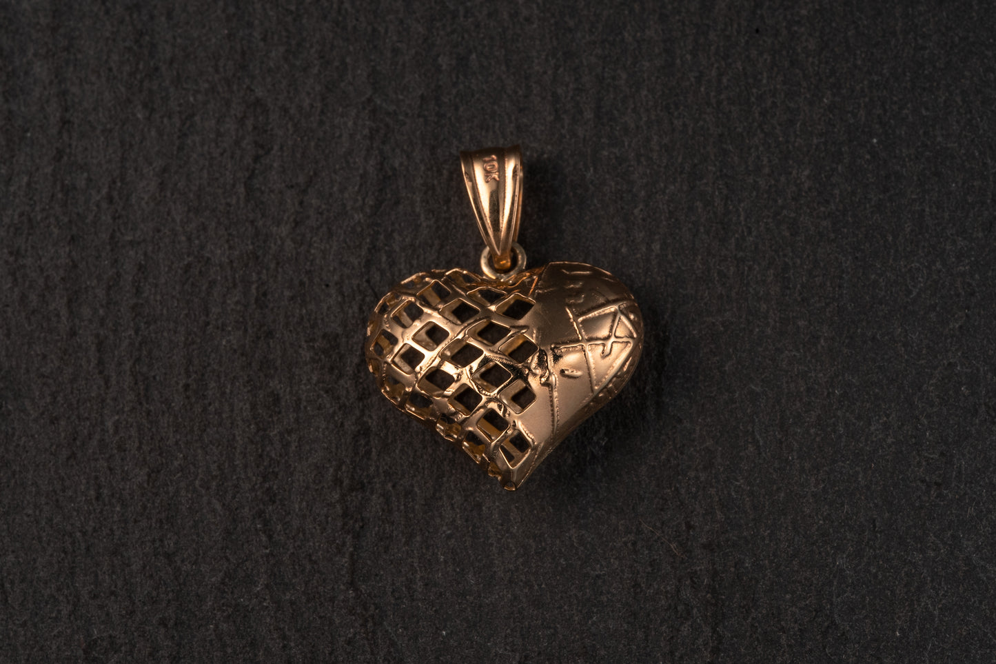 Oro 10k ,dije corazón
