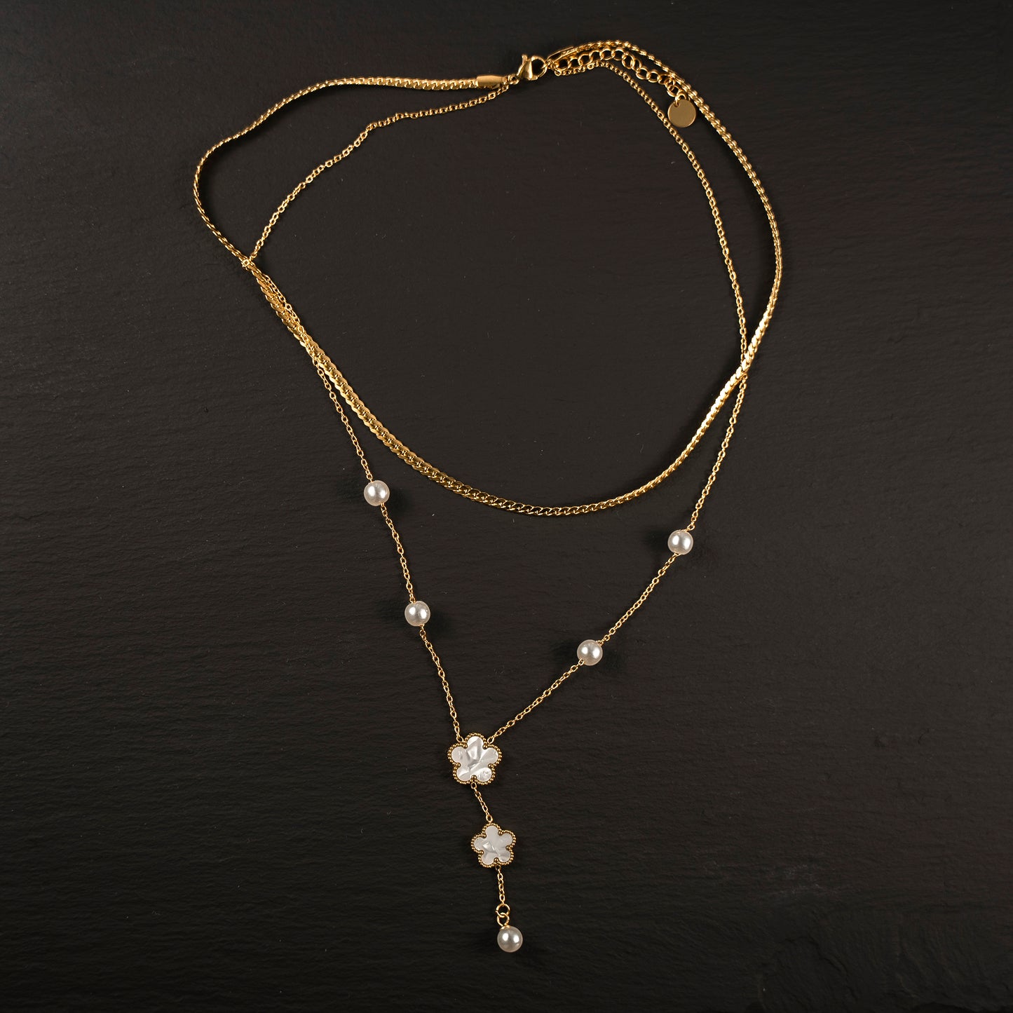 Cadena doble de acero perlas y concha nacar