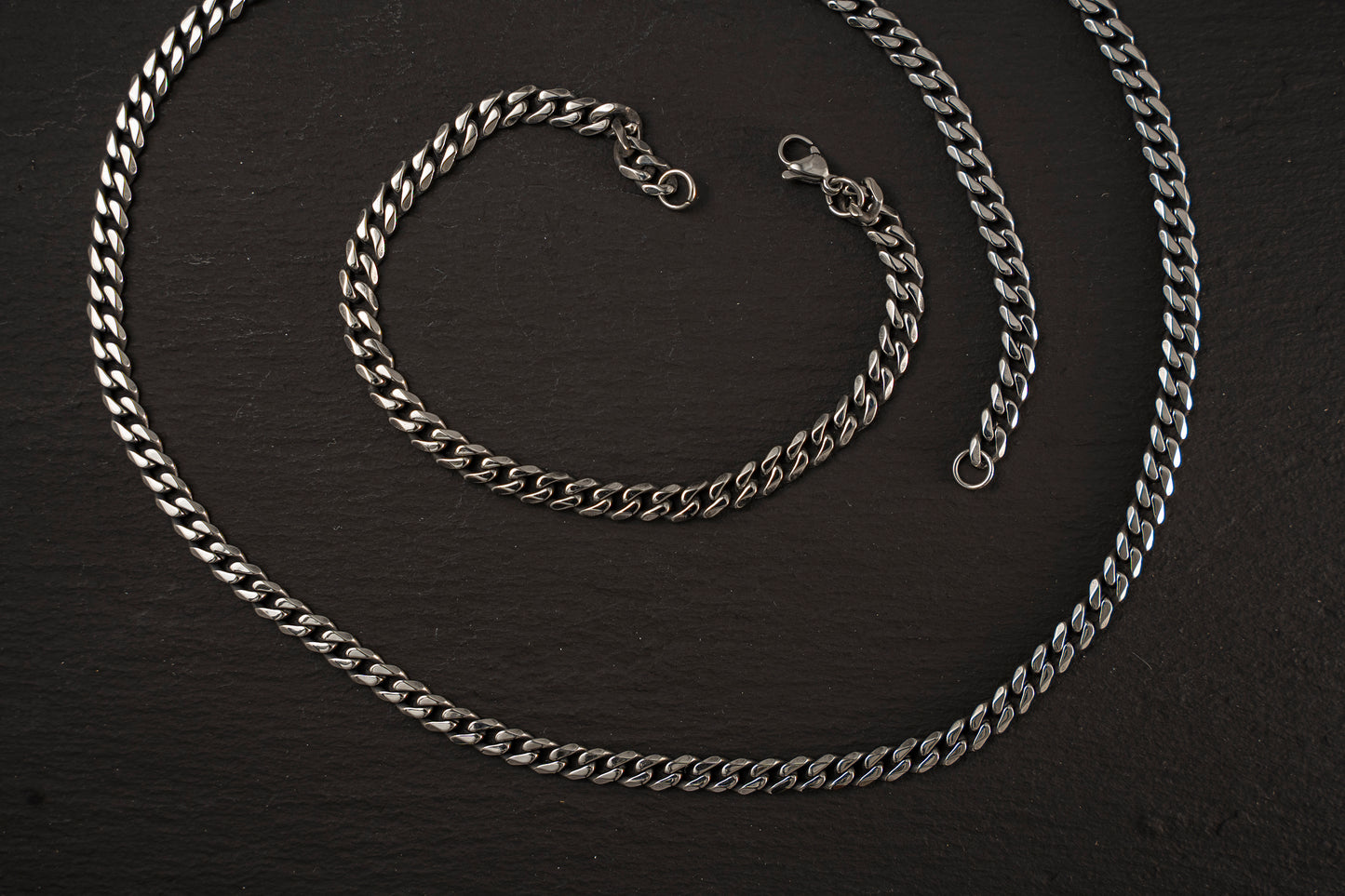 Set de acero Cadena y Brazalete Cubano Dark Oil