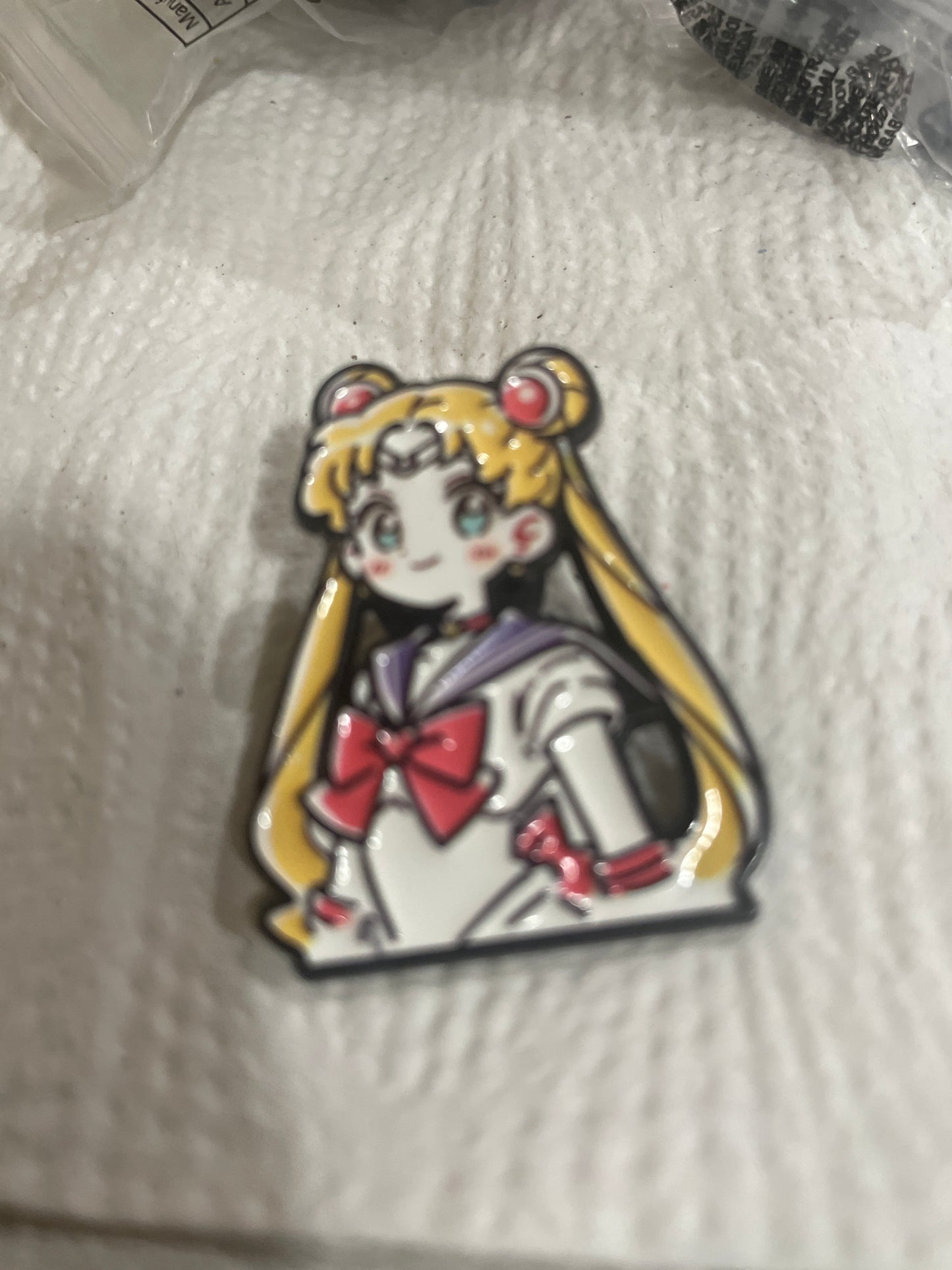 Pin Sailor Moon