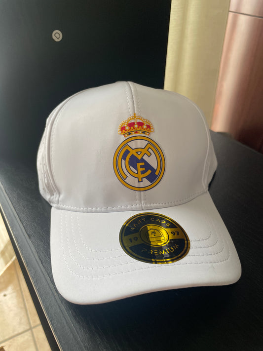 Gorra Real Madrid blanca PVC