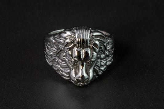 Anillo Cabeza de León