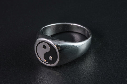 Anillo yin yang
