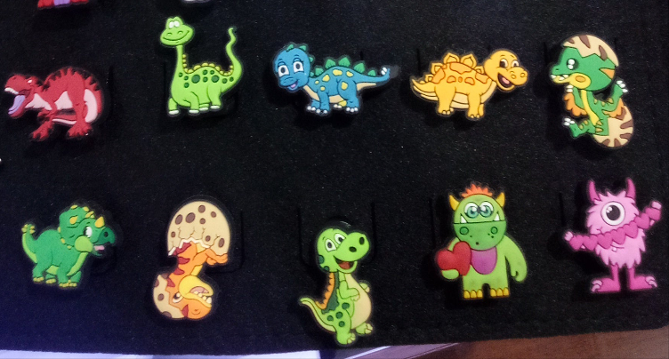 Pin Croks Dinosaurios