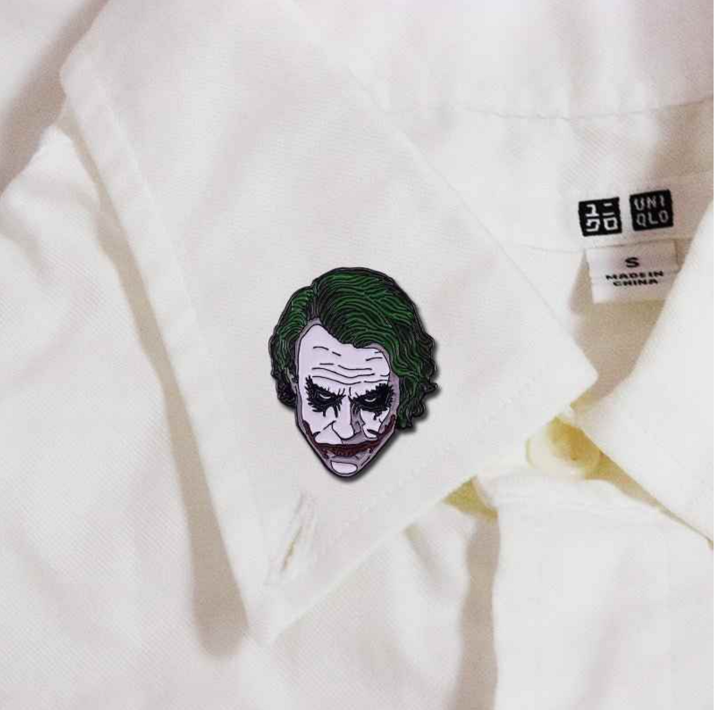 Pin joker face versión Heath Ledger