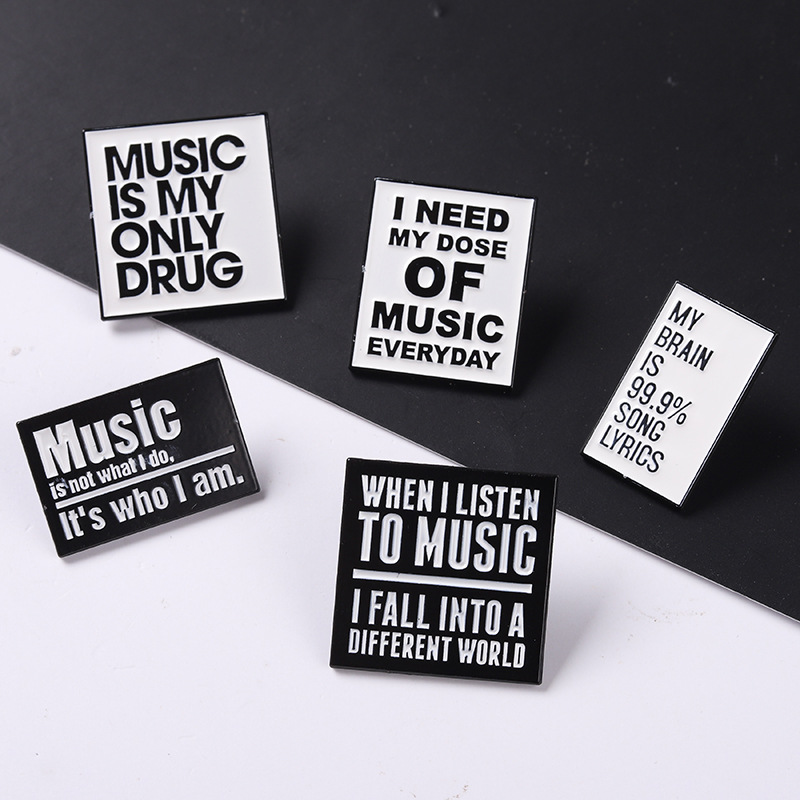 Pin cartel divertido Music