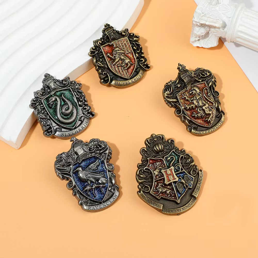 Pin Escudo casa Slytherin