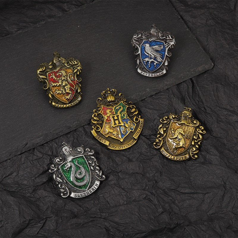 Pin Escudo casa Slytherin