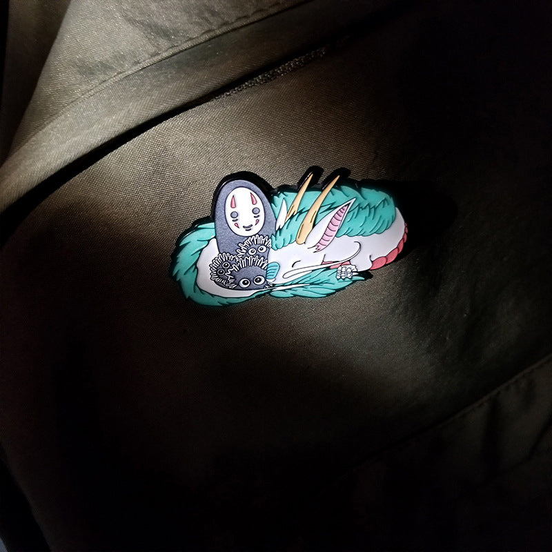 Pin Studio Ghibli - Chihiro (brilla en la obscuridad)