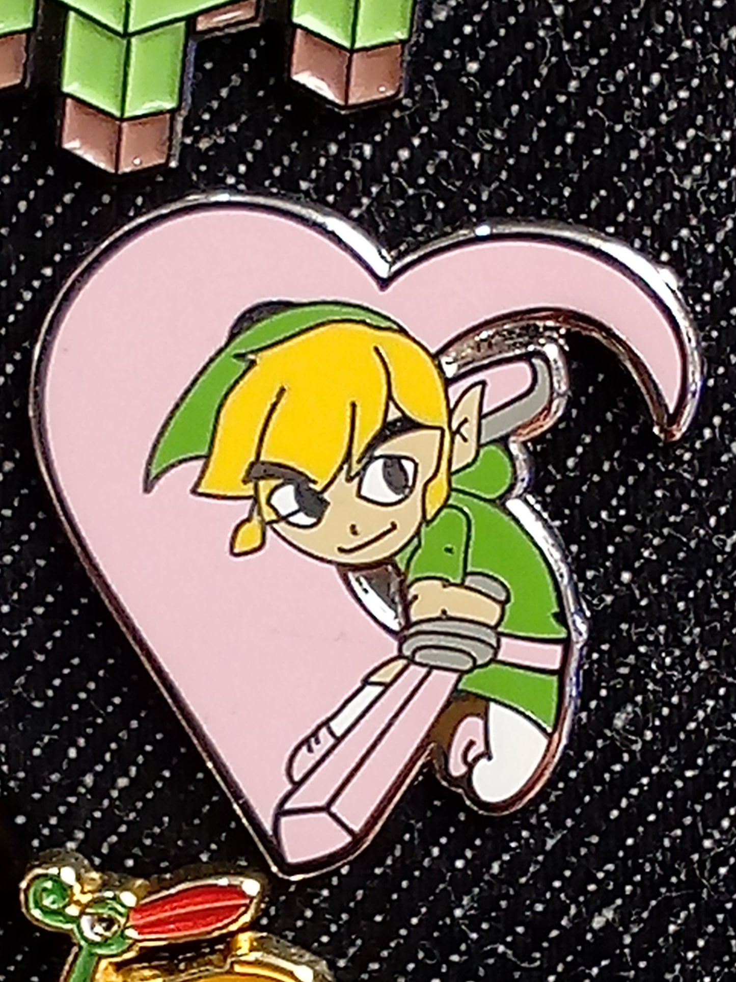 Pin Zelda Corazón Rosa
