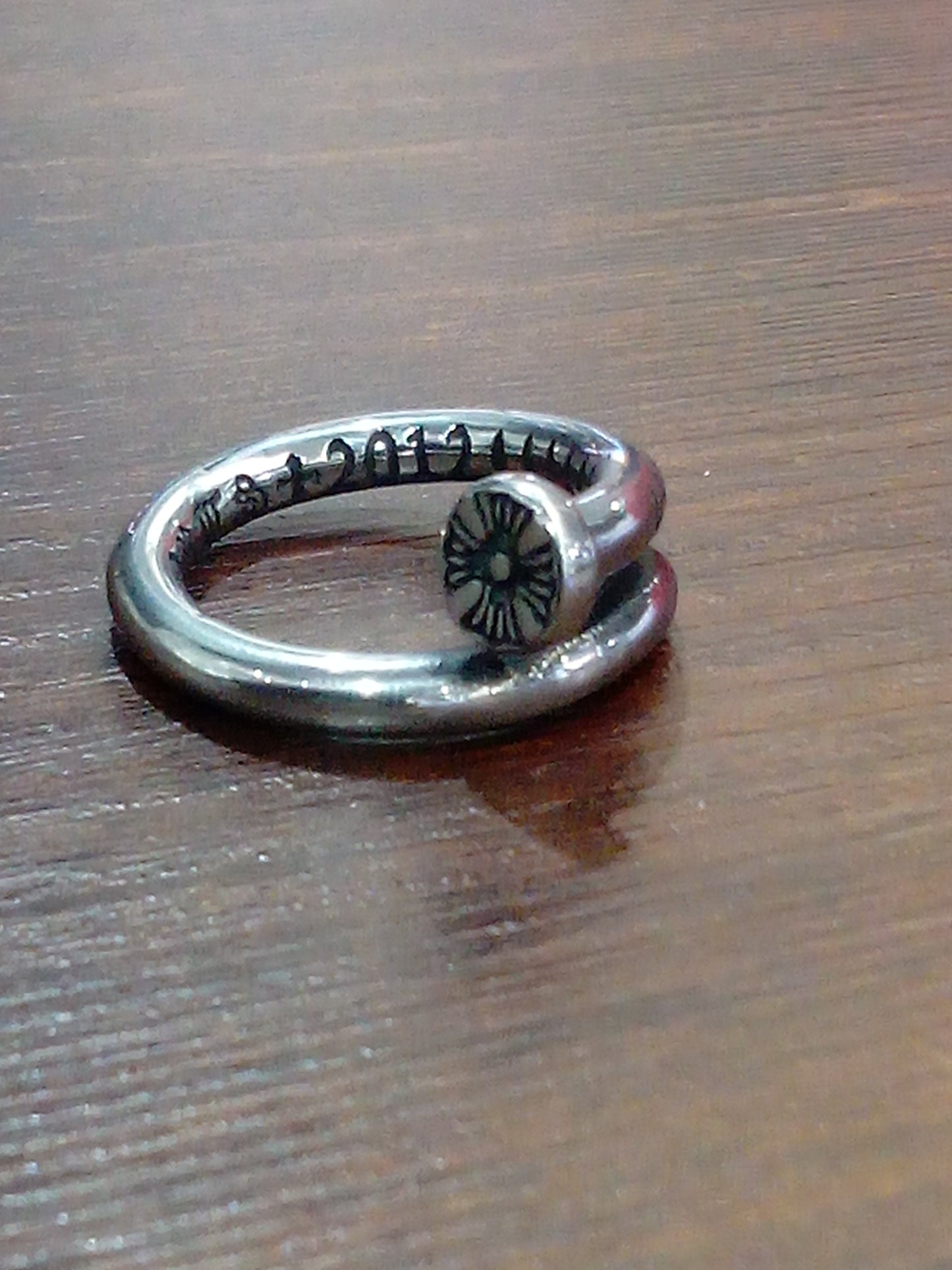 Anillo Clavo