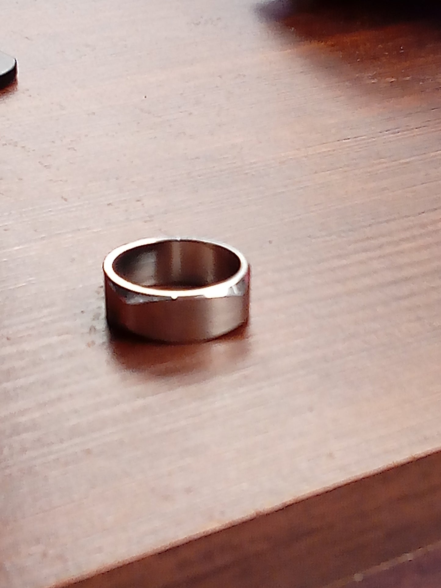 Anillo de acero tuerca