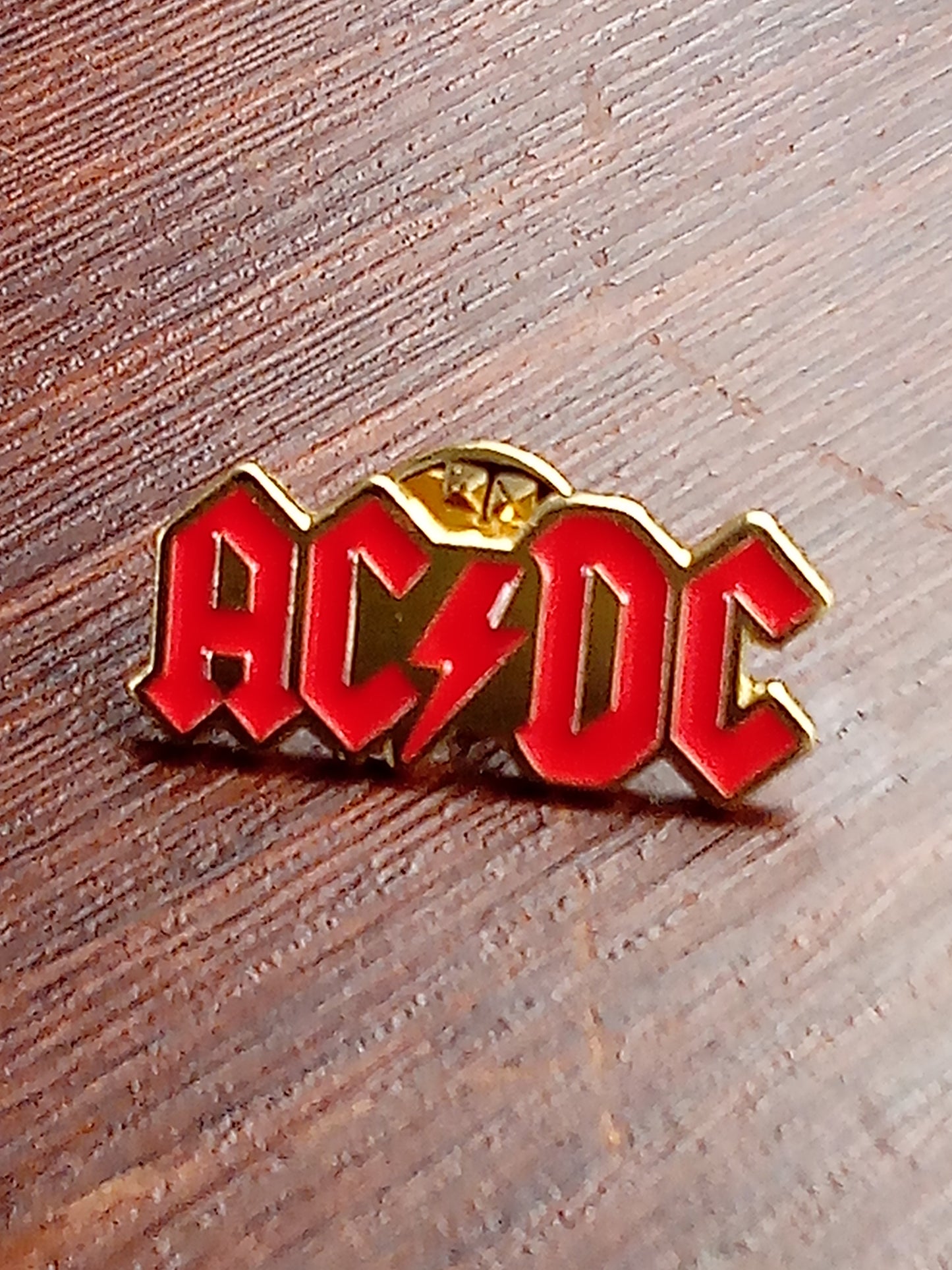 Pin AC/DC, Banda Rock