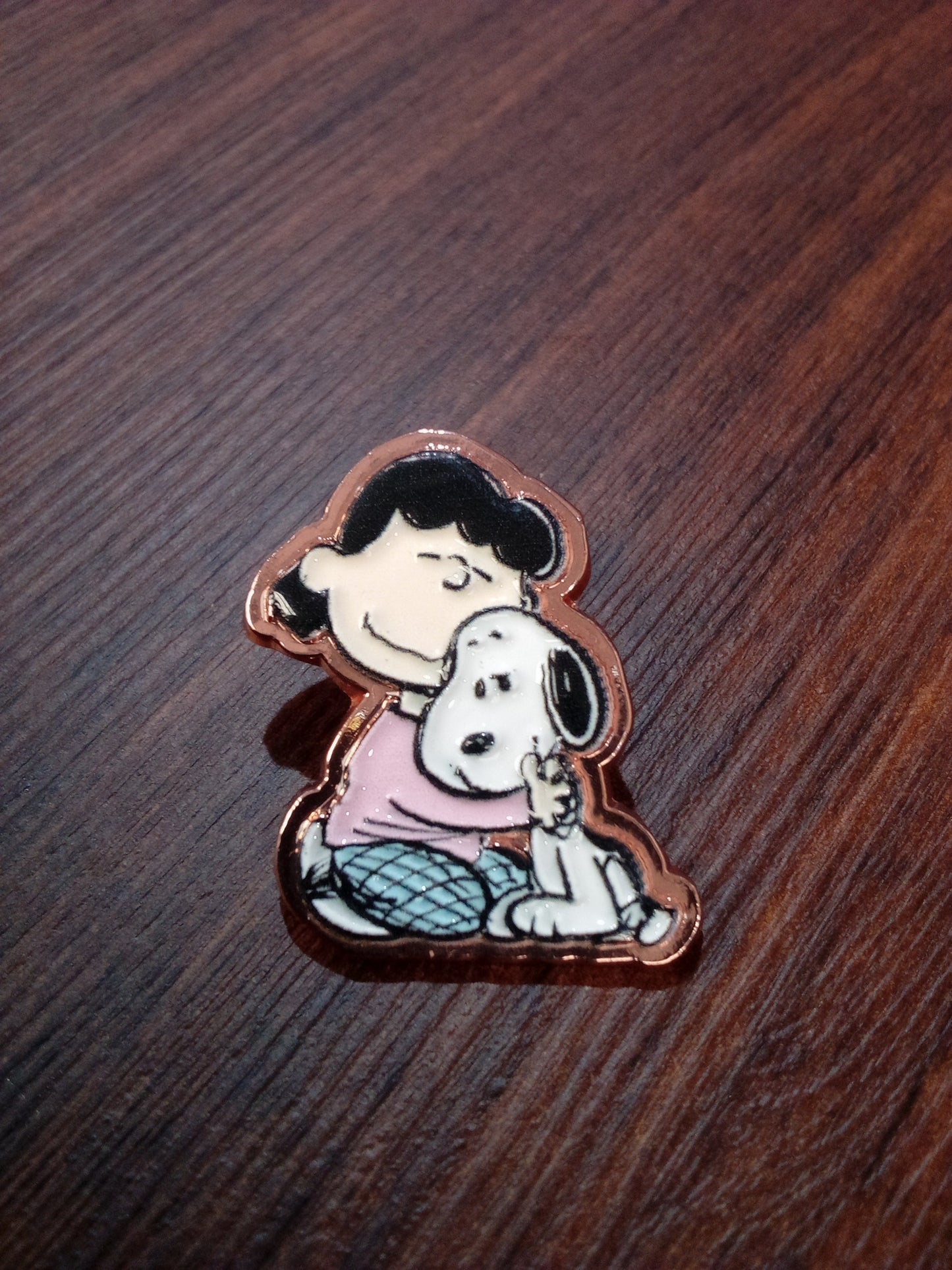 Pin Snoopy y sus Amigos